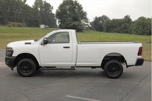 2025 RAM 2500 Tradesman Regular Cab 4x4 8' Box