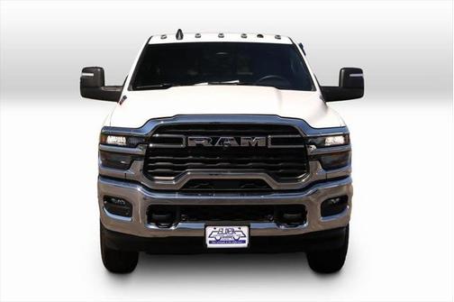 2025 RAM 2500 Tradesman Regular Cab 4x4 8' Box