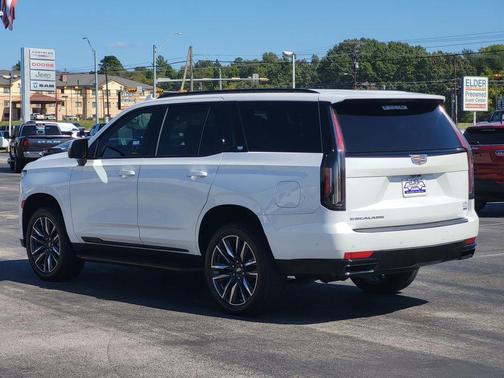 2022 Cadillac Escalade Sport Platinum