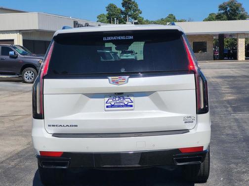2022 Cadillac Escalade Sport Platinum
