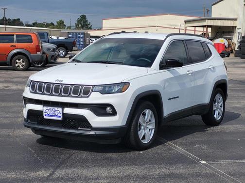 2022 Jeep Compass Latitude