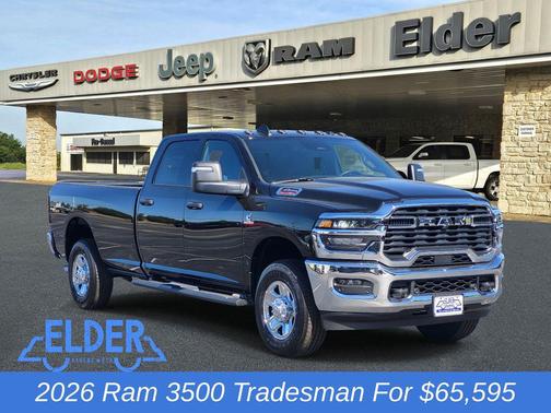 Diamond Black Crystal Pearlcoat 2026 RAM 3500 Tradesman