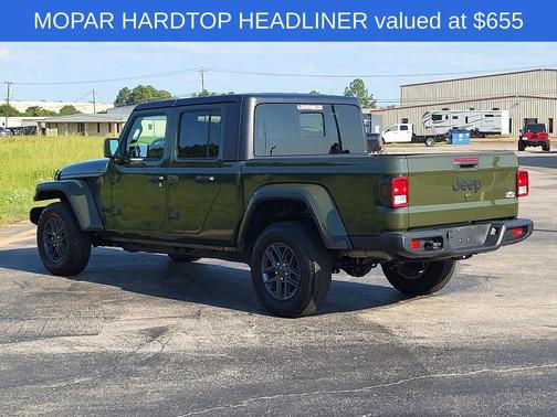 2024 Jeep Gladiator Sport S