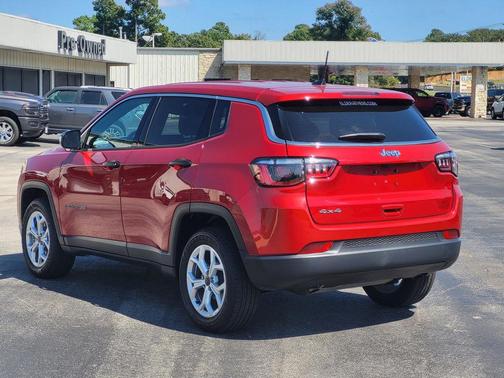 2025 Jeep Compass Sport