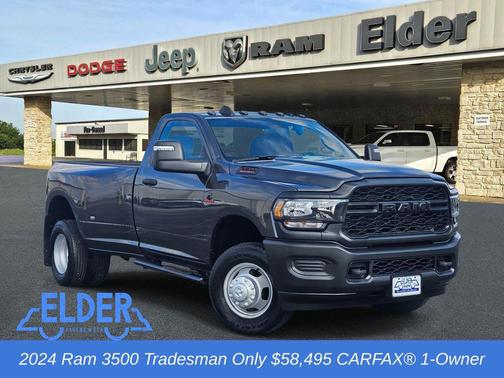 2024 RAM 3500 Tradesman Regular Cab 4x4 8' Box