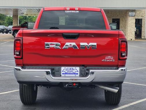 2025 RAM 2500 Tradesman Crew Cab 4x4 6'4' Box