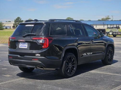 2023 GMC Acadia FWD SLT