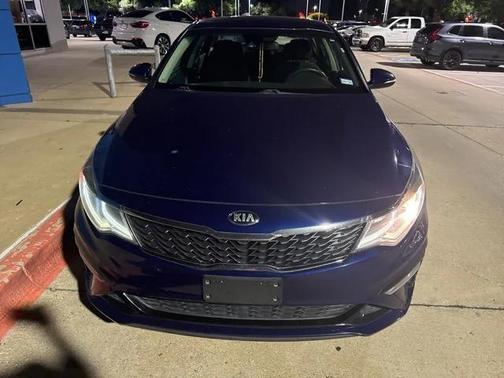 2020 Kia Optima LX