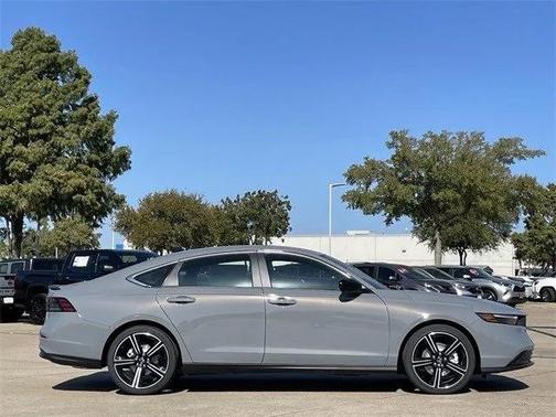 2025 Honda Accord Hybrid Base