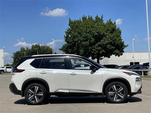 2022 Nissan Rogue SL
