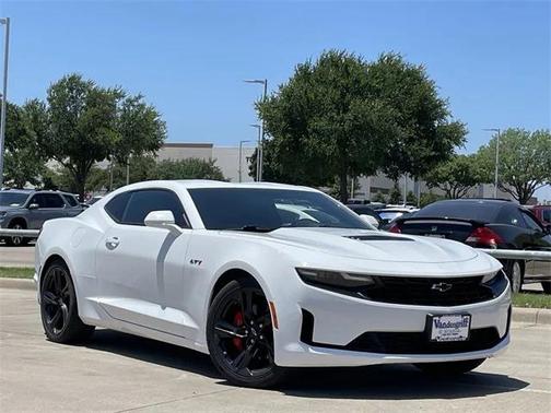2021 Chevrolet Camaro RWD Coupe LT1