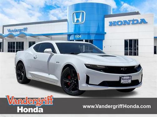 2021 Chevrolet Camaro RWD Coupe LT1