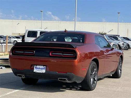 2022 Dodge Challenger SXT