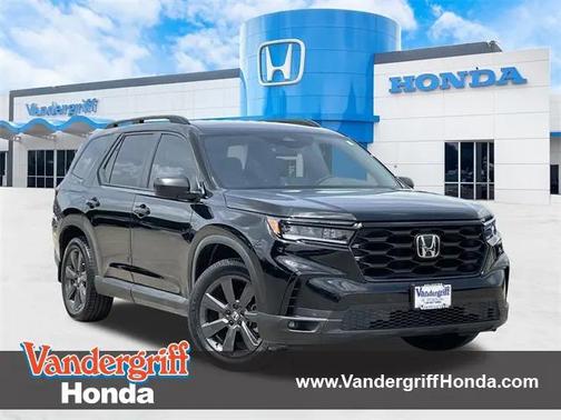 2023 Honda Pilot 2WD Sport