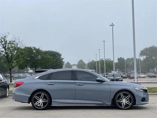 2022 Honda Accord Touring 2.0T