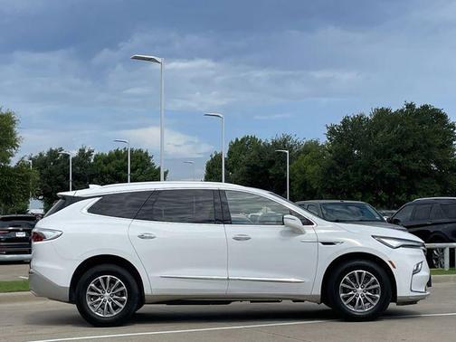 Summit White 2022 Buick Enclave FWD Essence