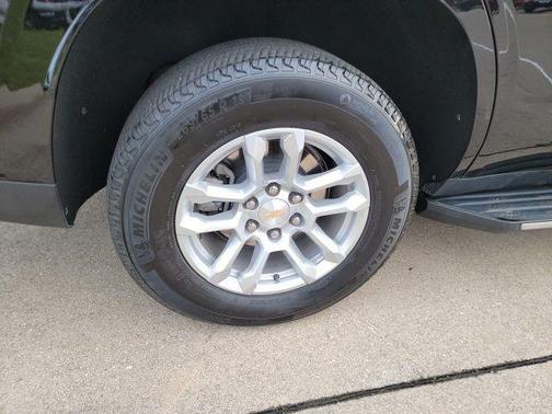 Black 2025 Chevrolet Tahoe LT