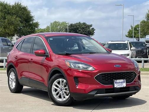 2020 Ford Escape SE