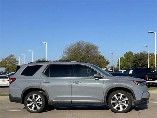 2024 Honda Pilot Touring 8-Passenger