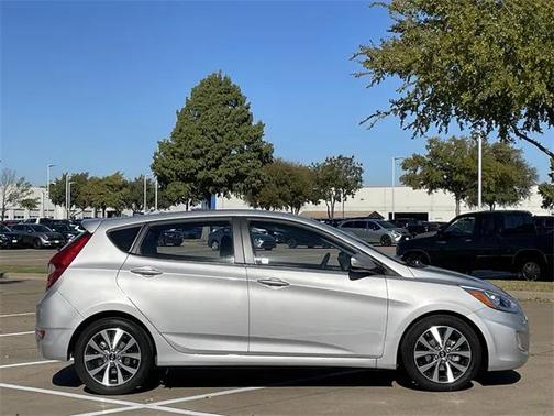 2016 Hyundai Accent Sport