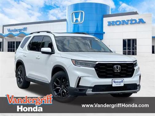 2025 Honda Pilot Touring 8-Passenger