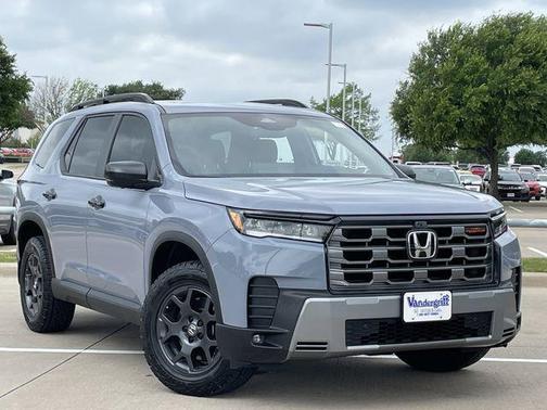 Gray 2026 Honda Pilot TrailSport