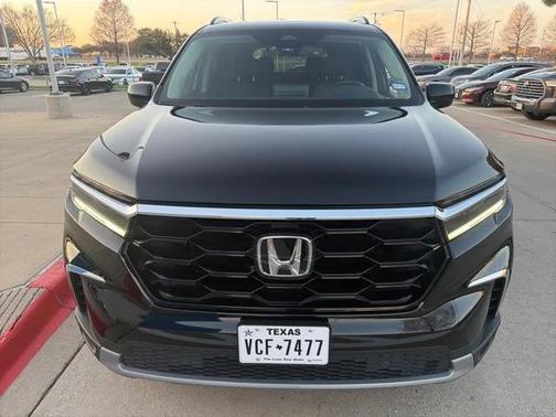 2024 Honda Pilot Touring 8-Passenger