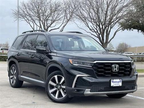 2024 Honda Pilot Touring 8-Passenger
