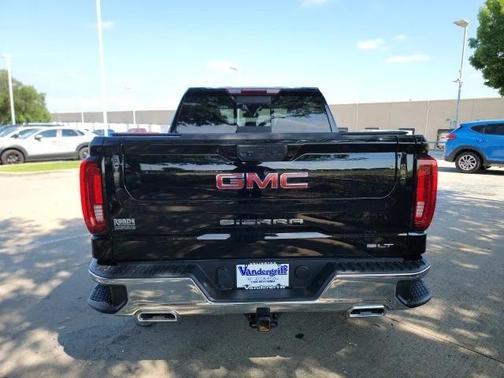 2023 GMC Sierra 1500 SLT