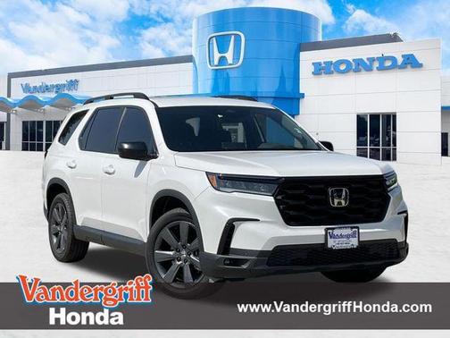 Platinum White Pearl 2025 Honda Pilot Sport
