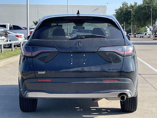 Crystal Black Pearl 2025 Honda HR-V AWD Sport