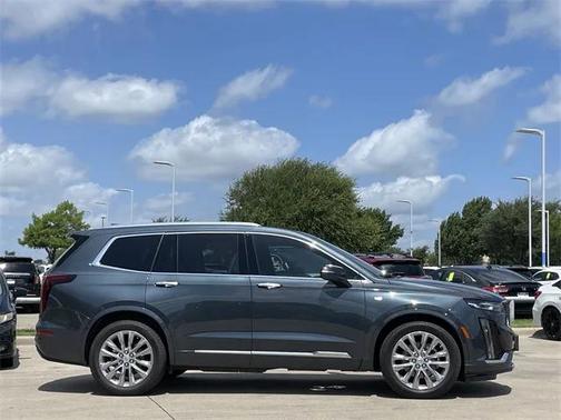 2021 Cadillac XT6 Premium Luxury FWD