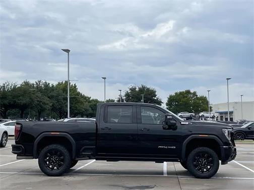 2024 GMC Sierra 2500 AT4