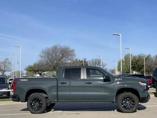 2025 Chevrolet Silverado 1500 LT Trail Boss