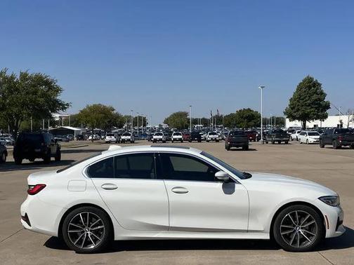 2021 BMW 330e 330e Sedan