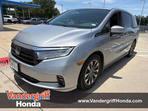 Lunar Silver Metallic 2024 Honda Odyssey EX-L