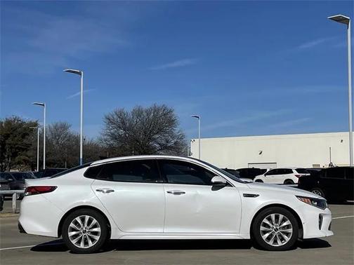 2018 Kia Optima S