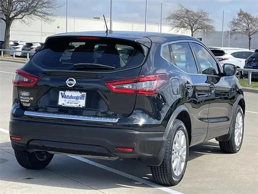 2020 Nissan Rogue Sport S