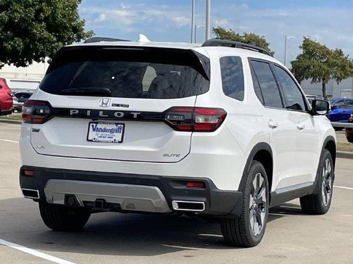 WY 2026 Honda Pilot Elite