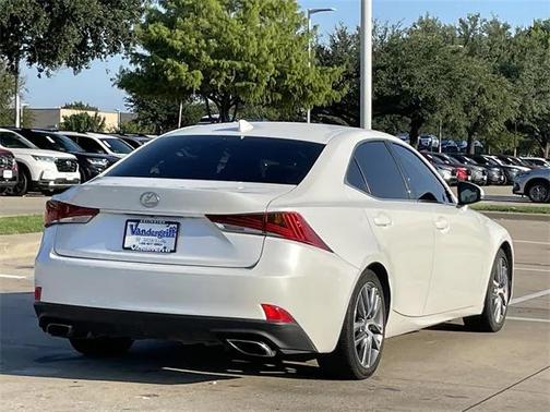 2019 Lexus IS 300 Base