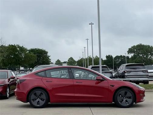2022 Tesla Model 3 Standard Range
