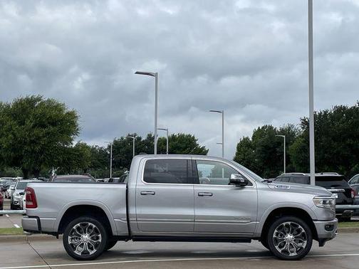 Billet Silver Metallic Clearcoat 2023 RAM 1500 Limited
