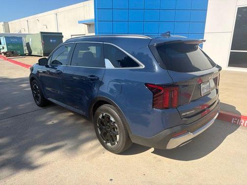 Midnight Lake Blue 2024 Kia Sorento S