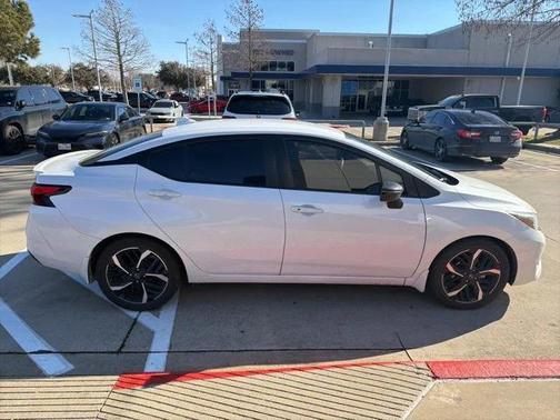 2023 Nissan Versa 1.6 S