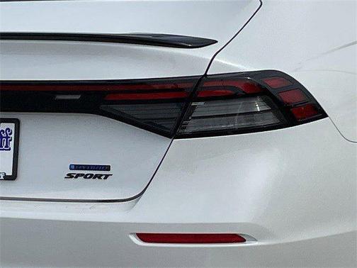 Platinum White Pearl 2026 Honda Accord Hybrid Sport-L
