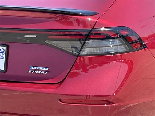 2024 Honda Accord Hybrid Base