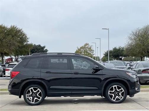 2023 Honda Passport AWD Elite