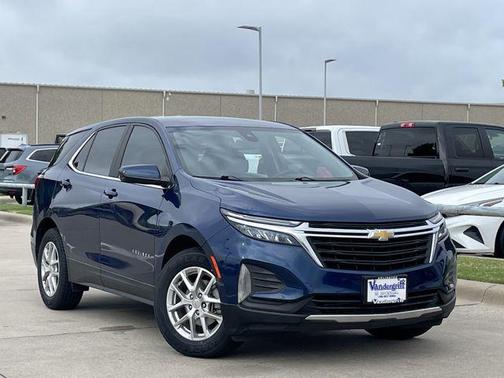 Blue Glow Metallic 2022 Chevrolet Equinox 1LT