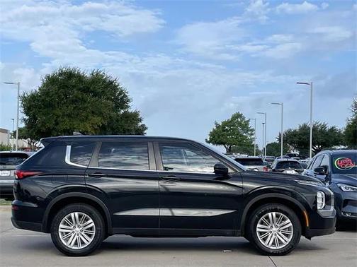 2022 Mitsubishi Outlander ES 2.5 2WD