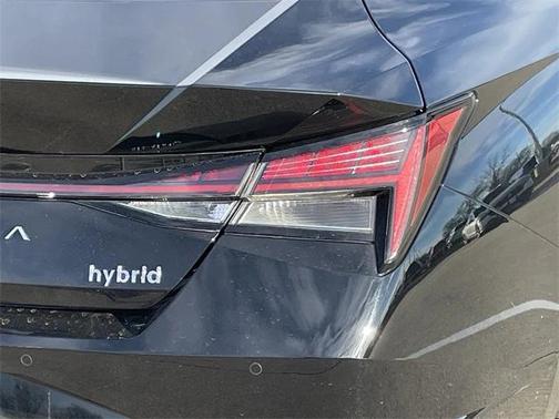 2021 Hyundai ELANTRA HEV Limited